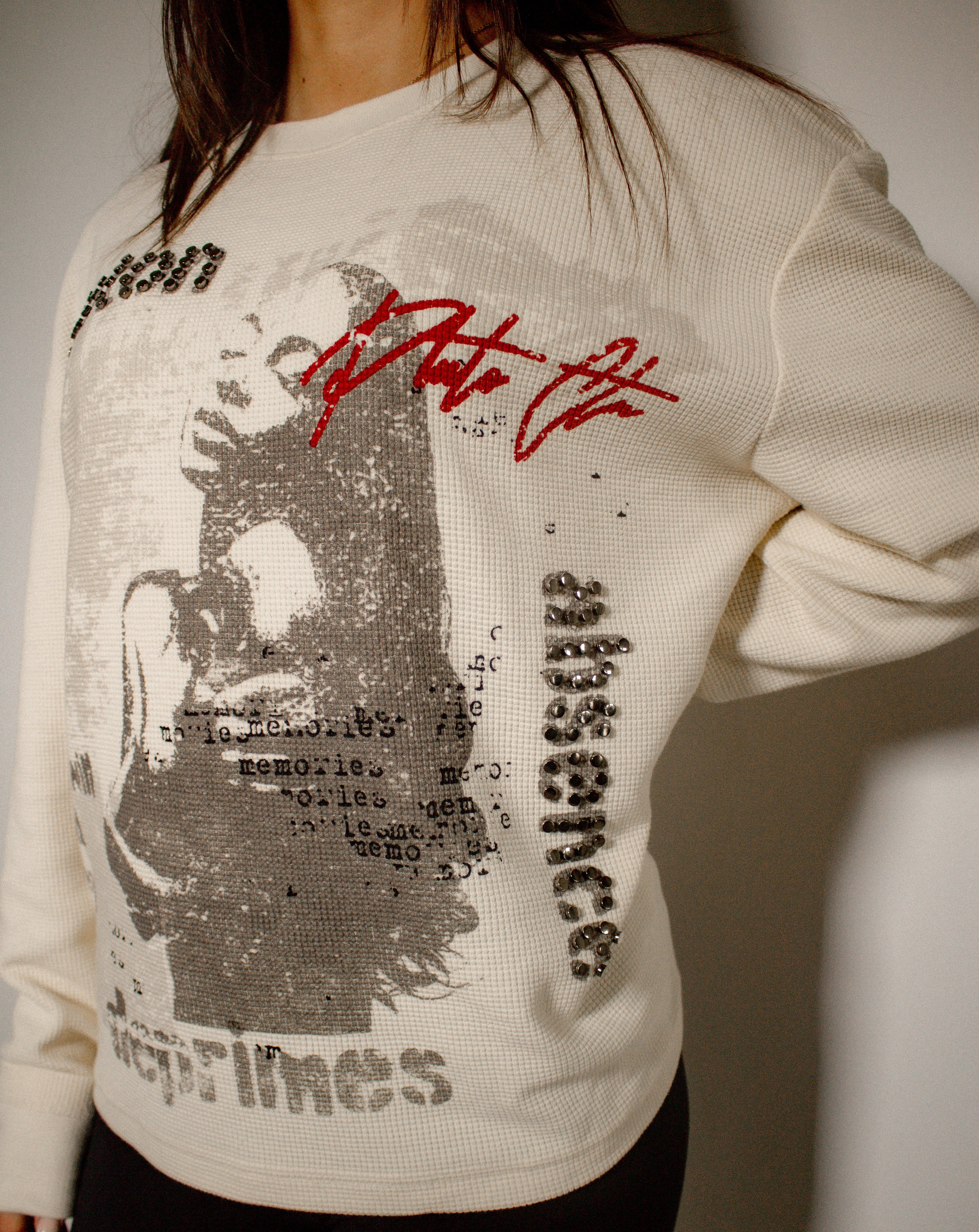 WAFFLE SADE LONG SLEEVE TEE
