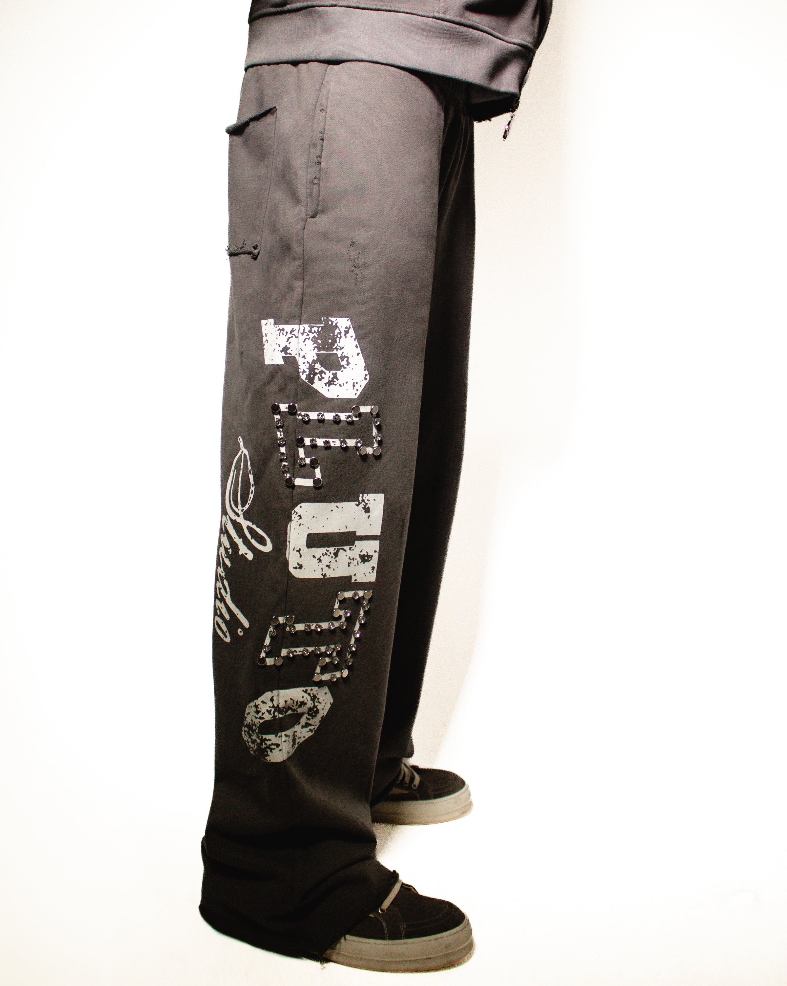HARLEY GREY SWEATS